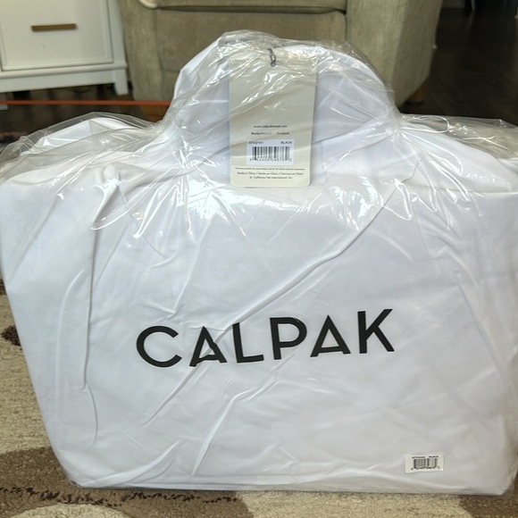 CALPAK TOTE - Picture 11 of 11